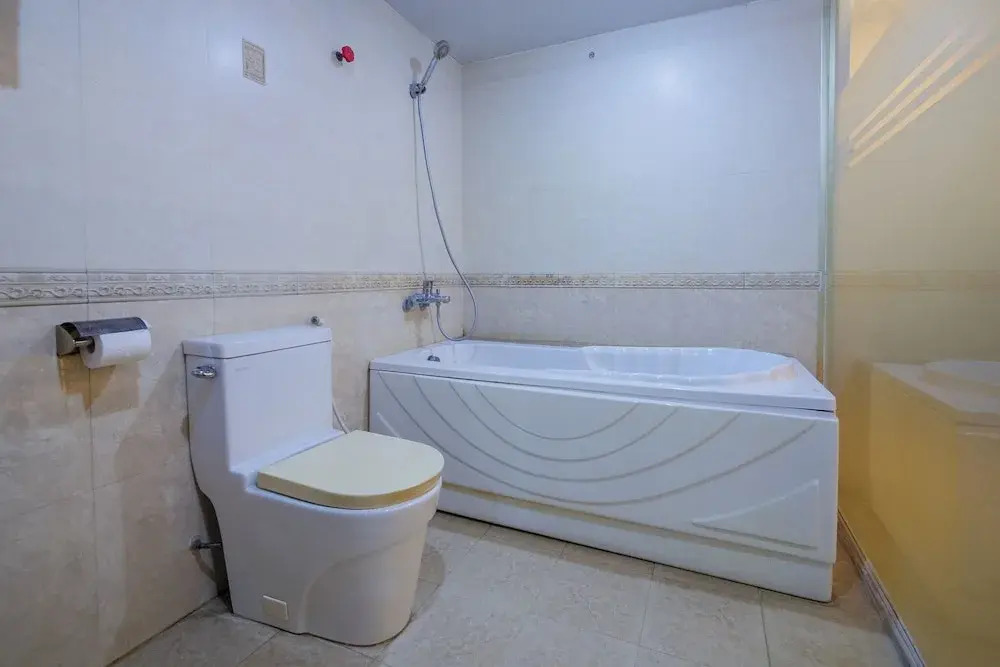 Ngan Ha Hotel Long Bien