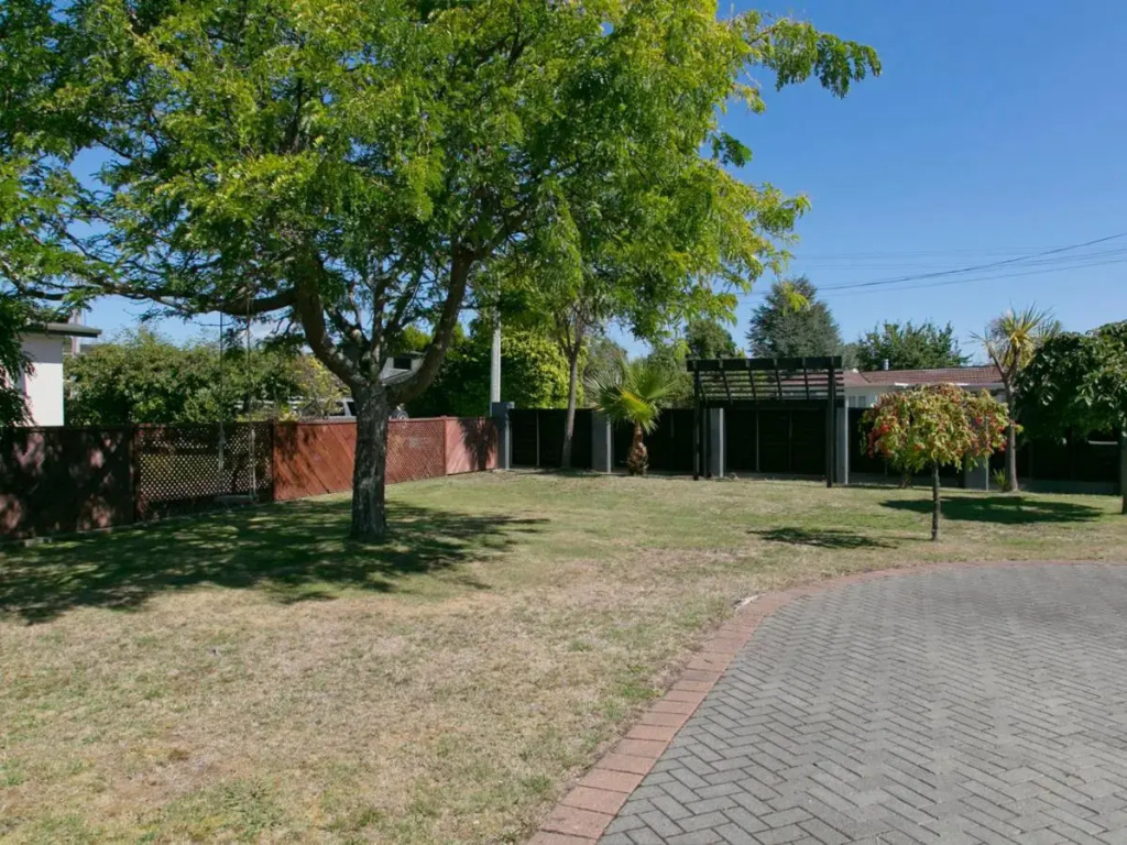 Taupo Escape - Rainbow Point Holiday Home