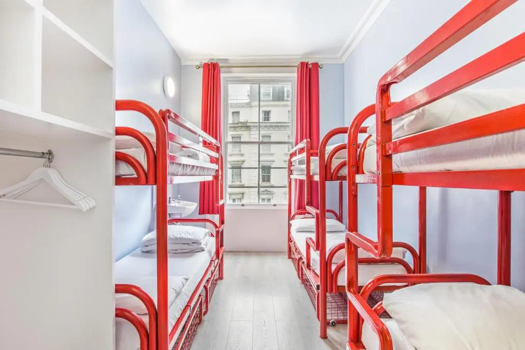 Astor Victoria Hostel