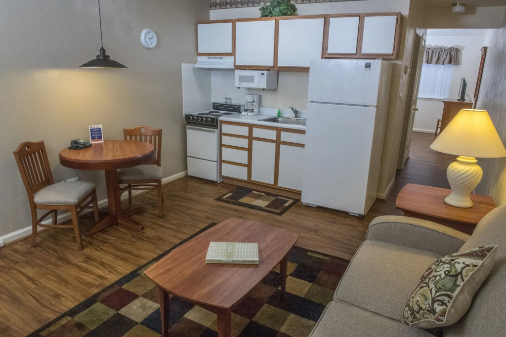 Affordable Suites Statesville