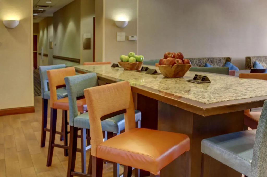 Hampton Inn & Suites Atlanta-Galleria