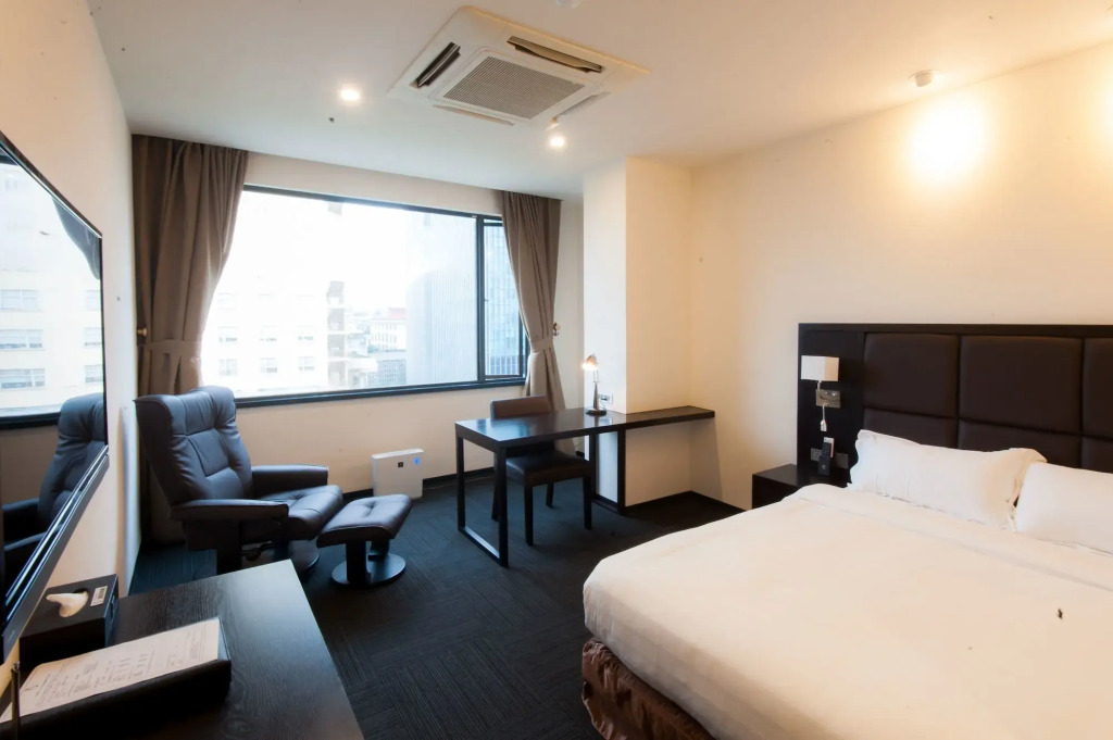 Sakura Hotel