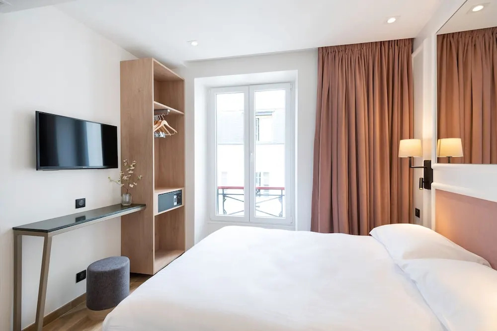 Private Apartment and Terrace Le Marais