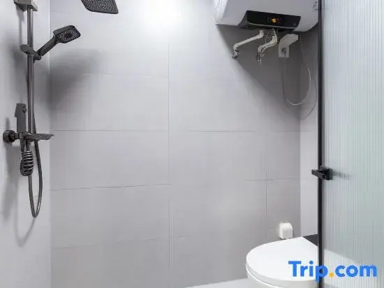 Qianxun E-sports Audio-Visual Hotel