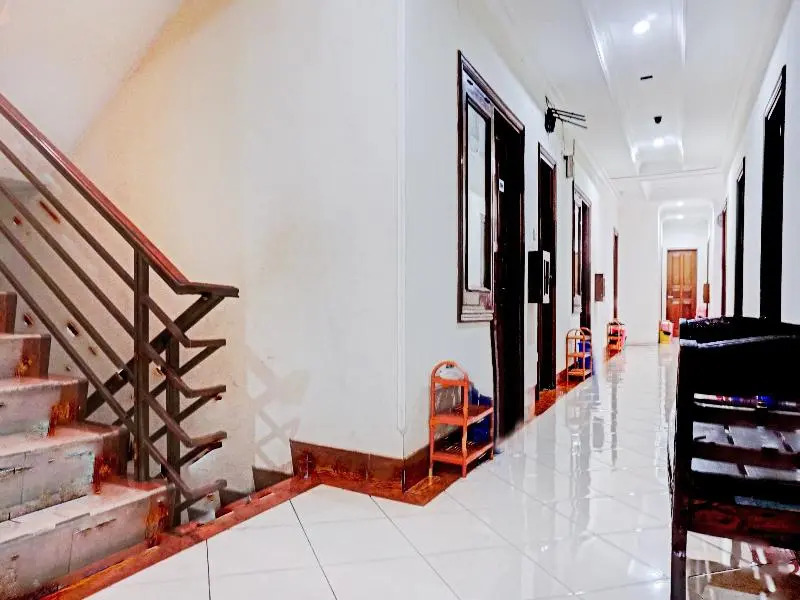 House Of Livina Mitra RedDoorz