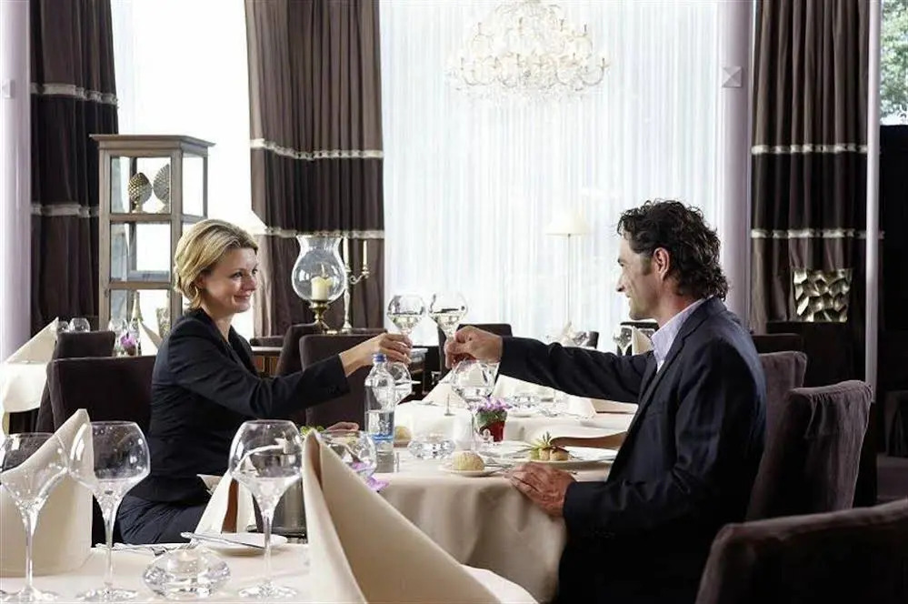 Le Chateau Des Thermes