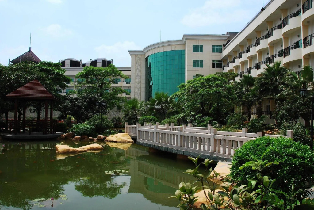Grand Capital Hotel