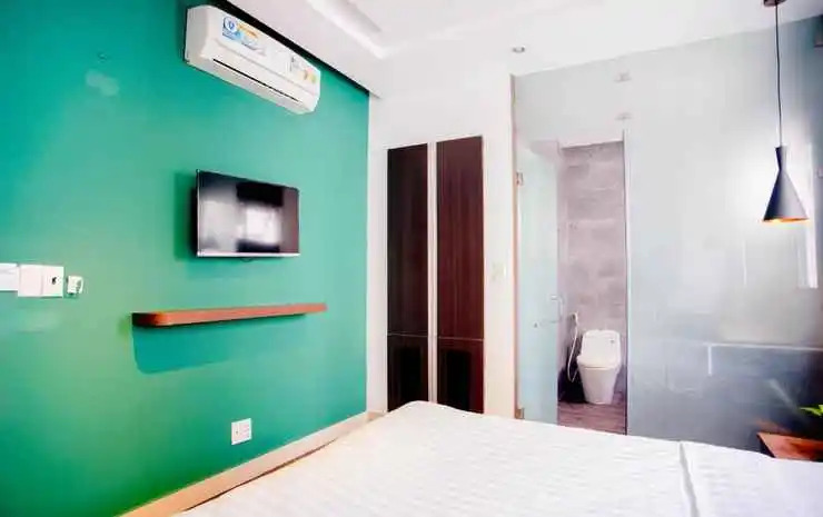 Lá Hotel Bình Tân