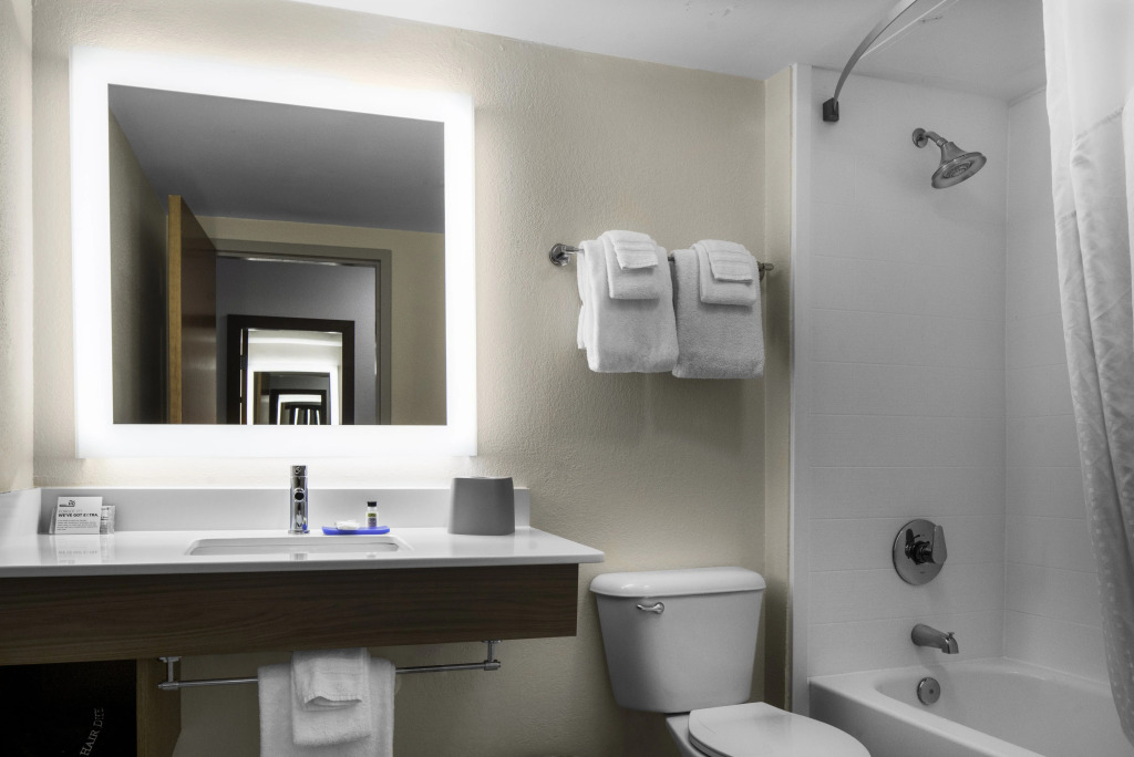 Holiday Inn Express North Myrtle Beach - Little River by IHG