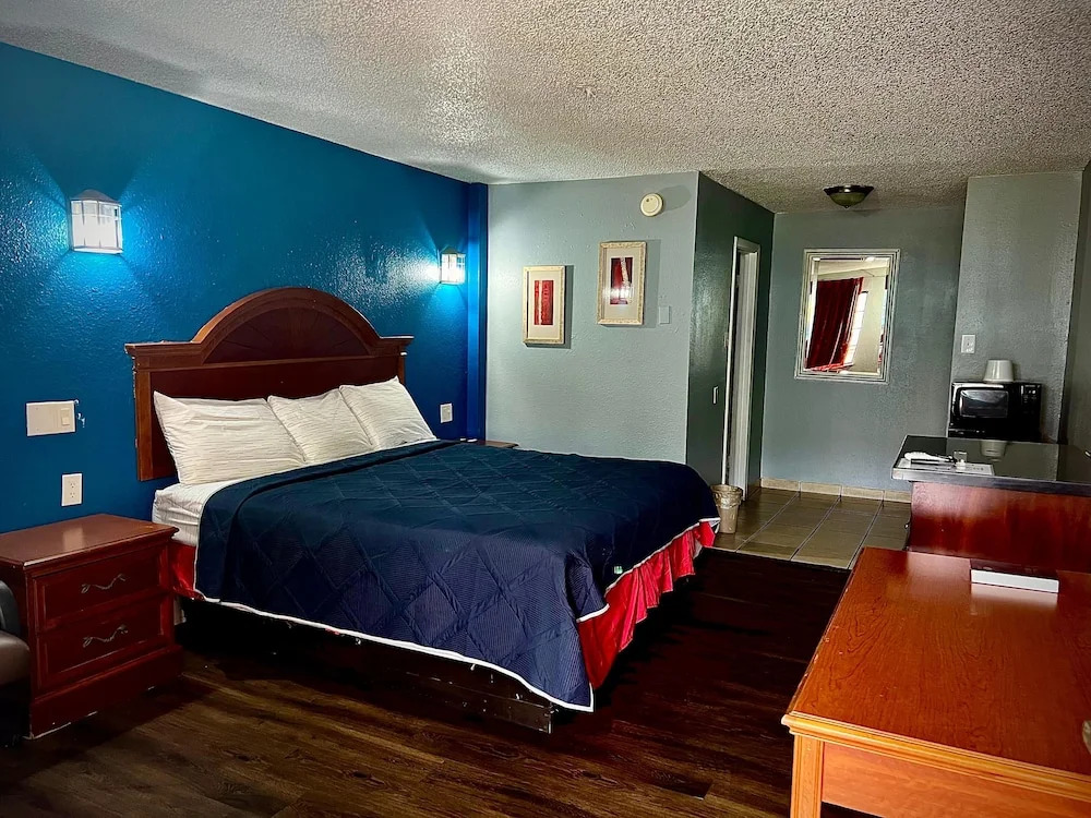 Regency Inn - Fort Sam Houston