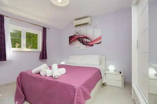 Apartments Kolorina