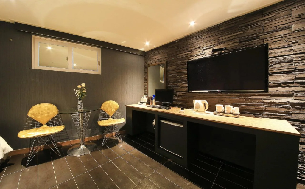 Hotel Bobos