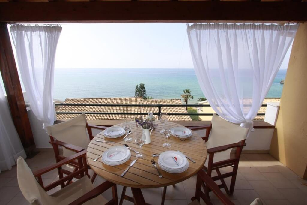 Glyfada Apartments