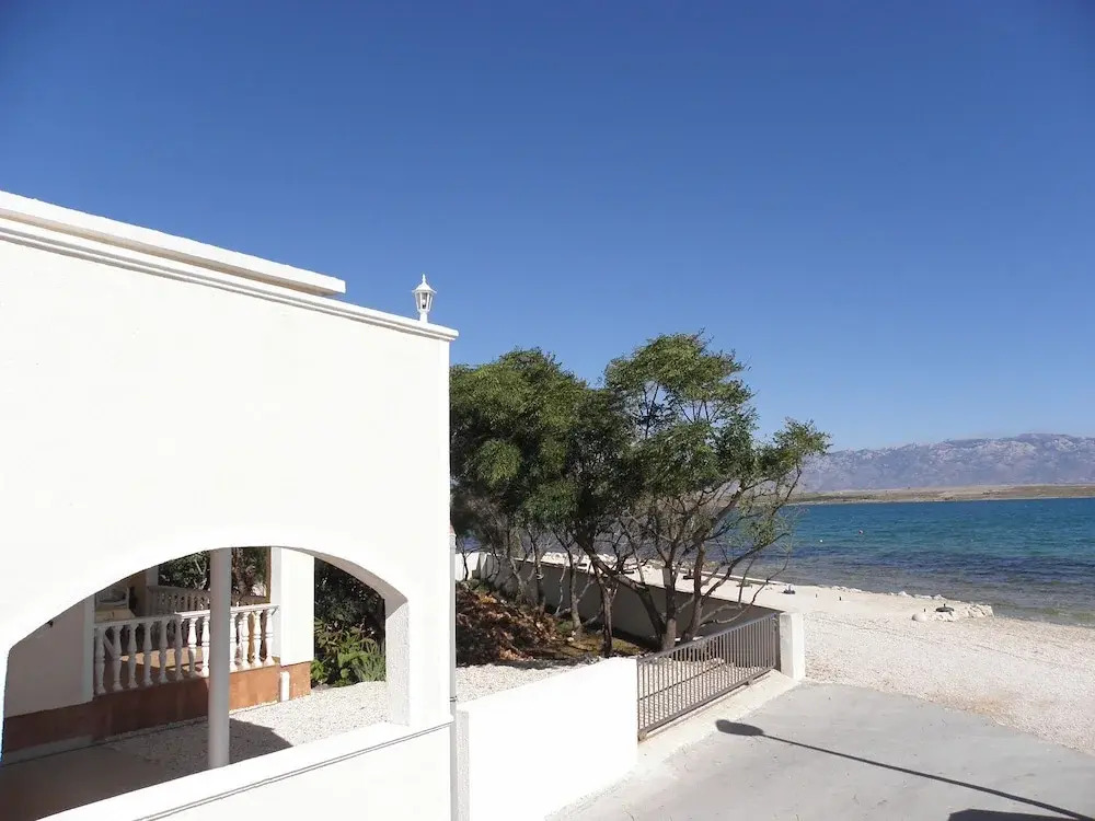Stjepan- 10 m From Beach - A3 1.kat Lijevo