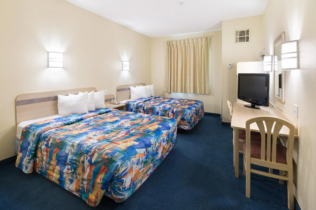 Motel 6-Weatherford, TX