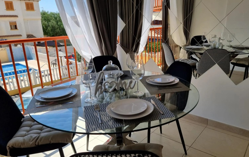 Sunny apartament near La Mata beach