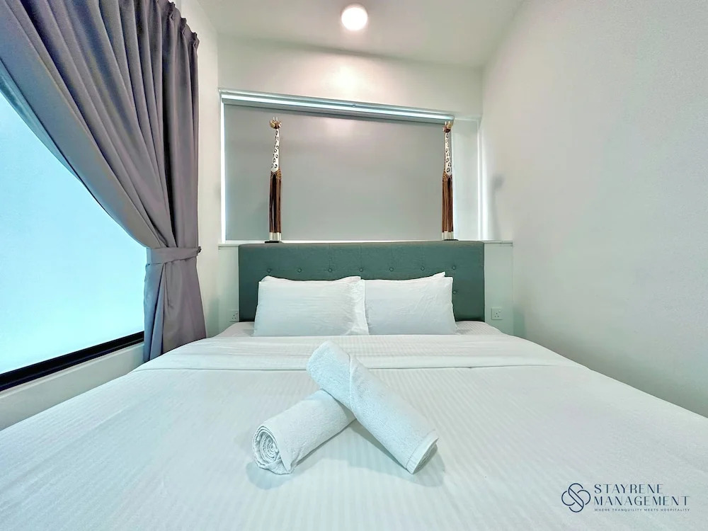 Almas Suites by RR JBcity