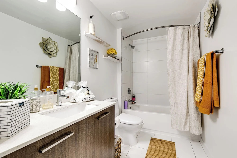 New 3 Bed 2 Bath In The  Little Havana