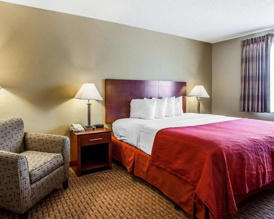 Quality Inn & Suites