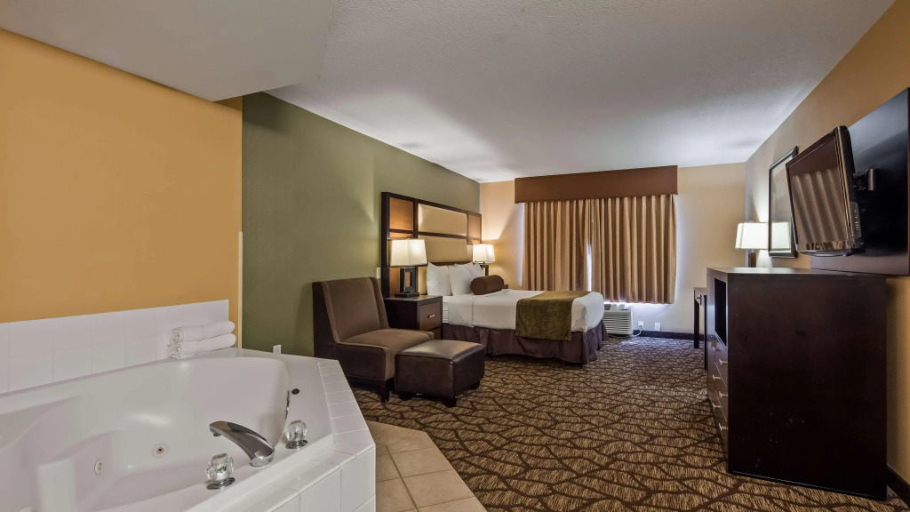 Best Western PLUS Vancouver Mall Drive