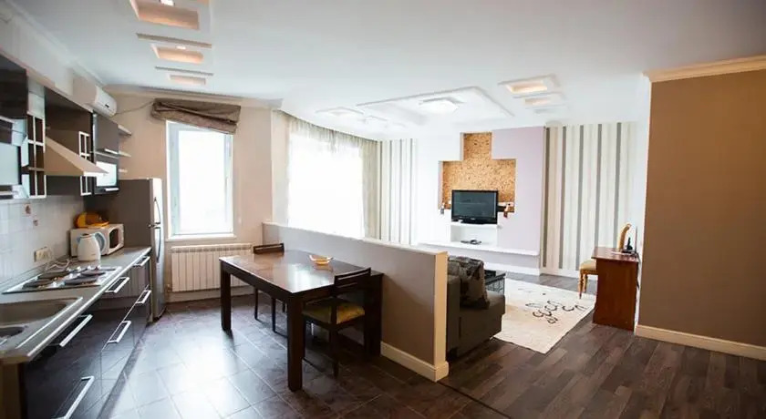 Apple City Apartments Samal