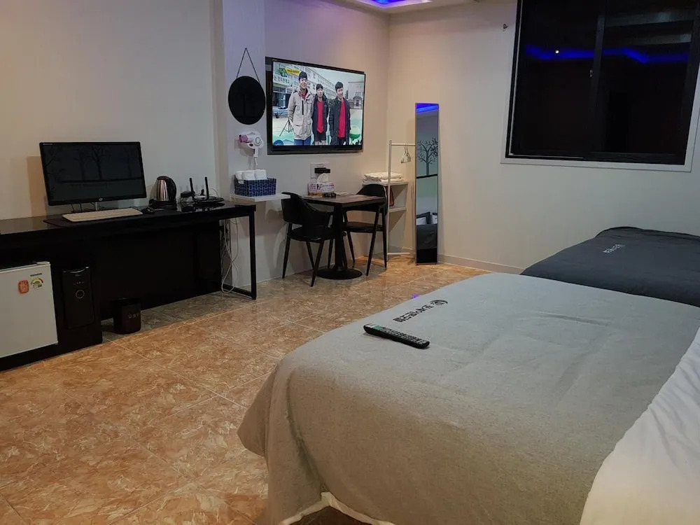 Poseidon Motel