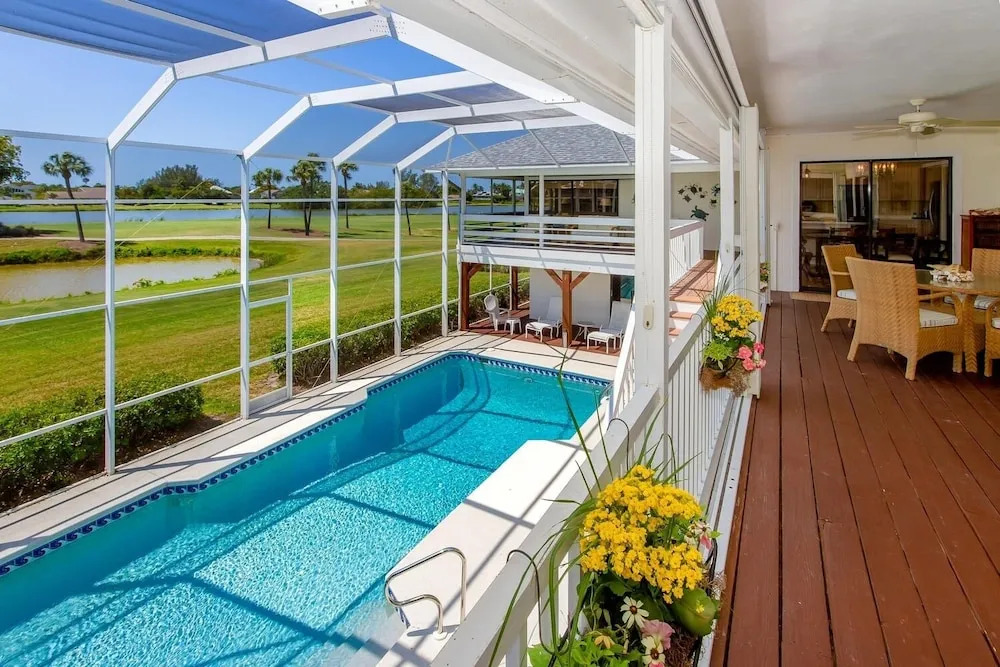 Sandcastle - Pool Home In The Dunes With Lake View! 3 Bedroom Home