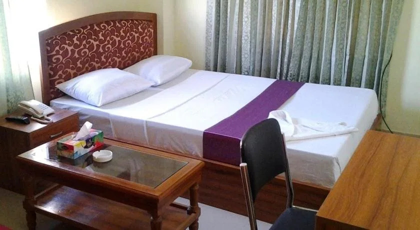 Platinum Hotel & Residence