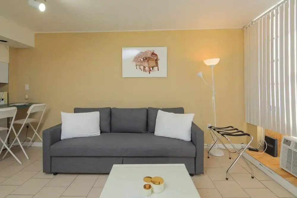 Gorgeous Studio/1bath, Miami Beach, 1 Block to the Ocean!
