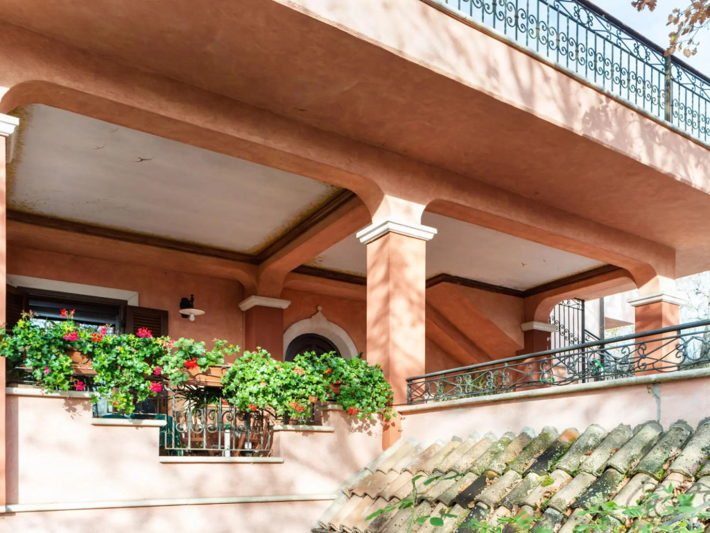 Villa in Tagliacozzo with Pool and Nature