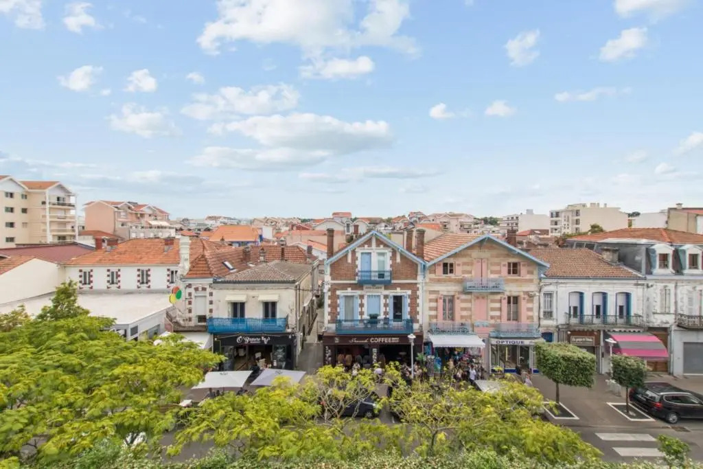 Lovely 1br w AC and terrace 1 mn on foot from Archachon beach Welkeys