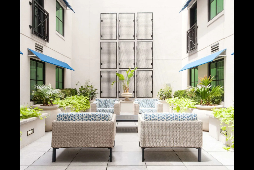 Hilton Vacation Club King 583 Charleston