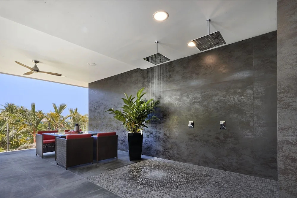 Sunset Blvd 9A - 3 Br Condo