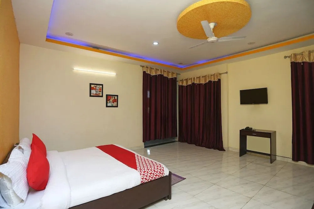 Oyo 14791 Homeystay Comfort