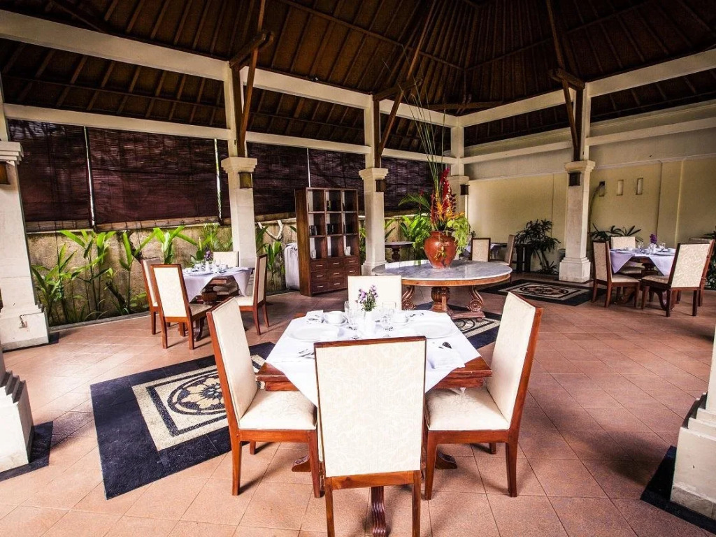 Villa Dampati