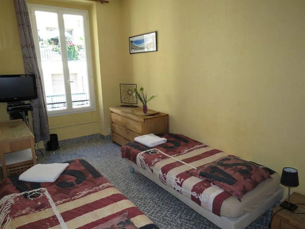 Villa Aramis Guesthouse