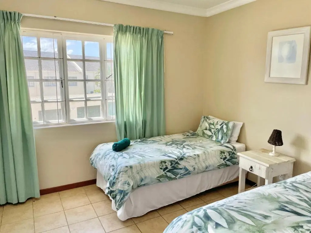 65 Settler Sands Beachfront Accommodation