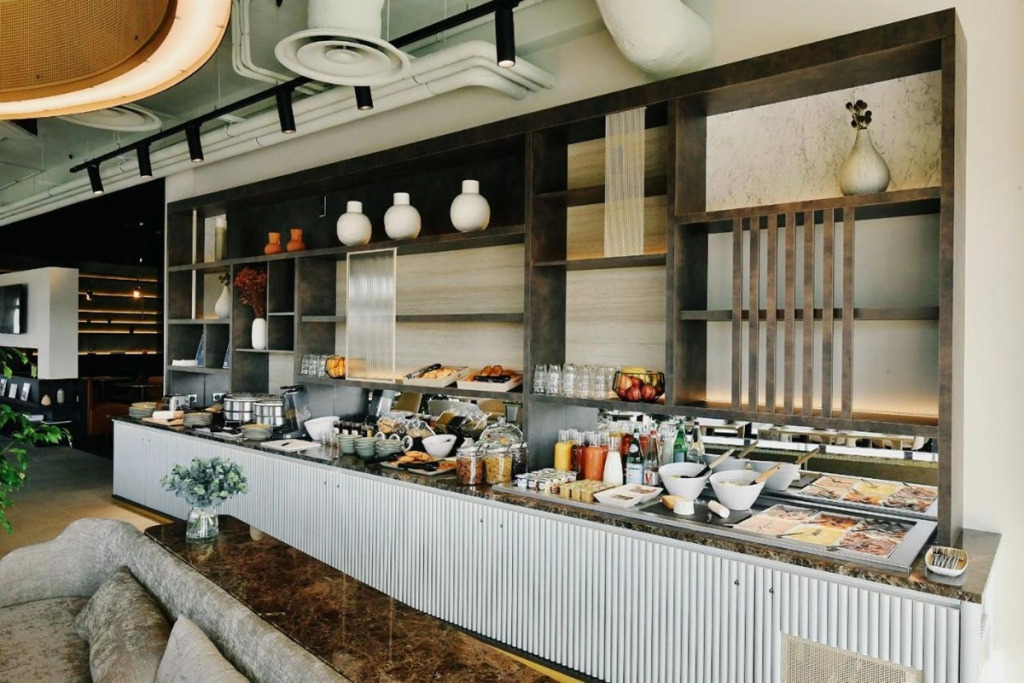 Golden Tulip Reims Bezannes