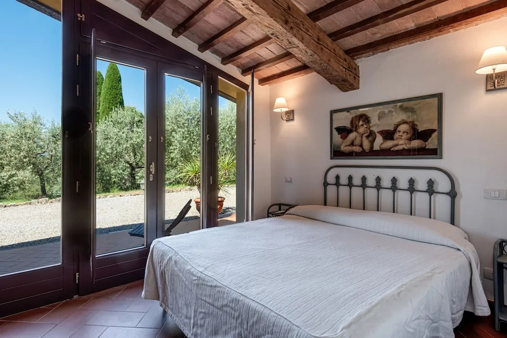 Luxury Privacy in the Heart of Tuscany