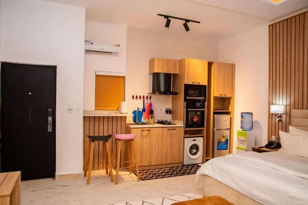 Maple studio+Gym+Snooker board Rhodabode Apt, Nile