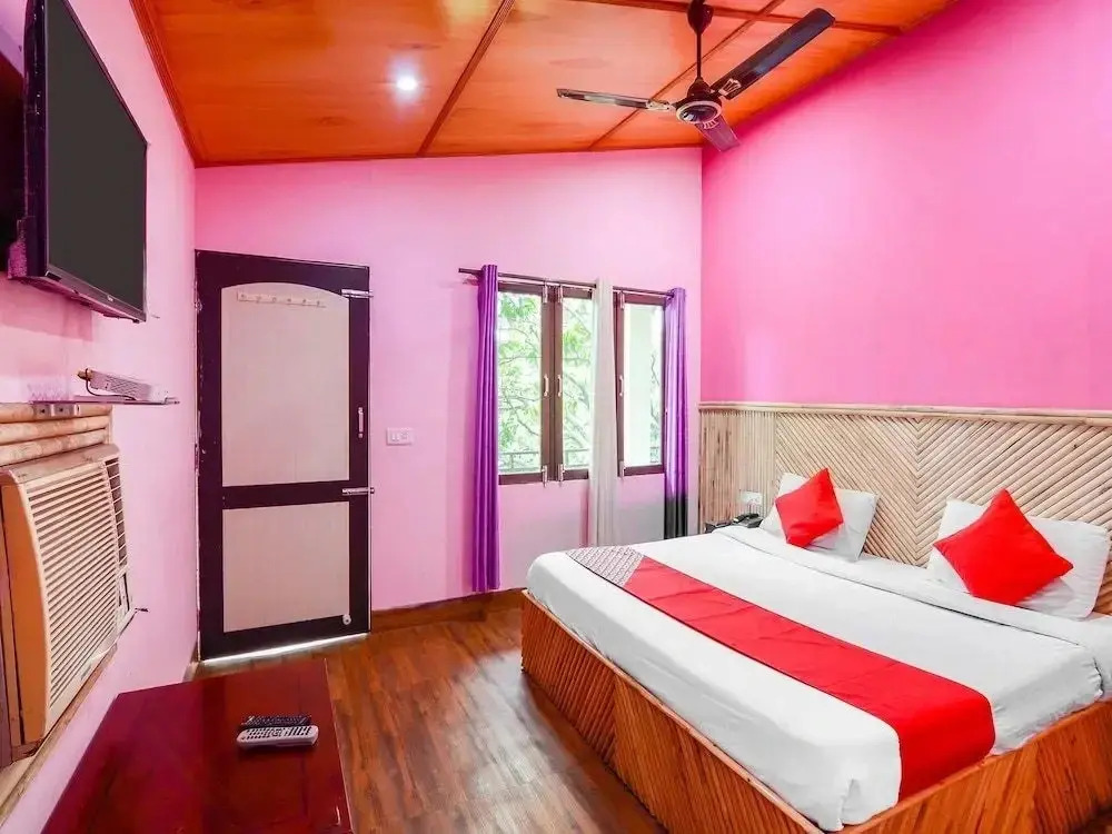 Corbett Call By OYO Rooms