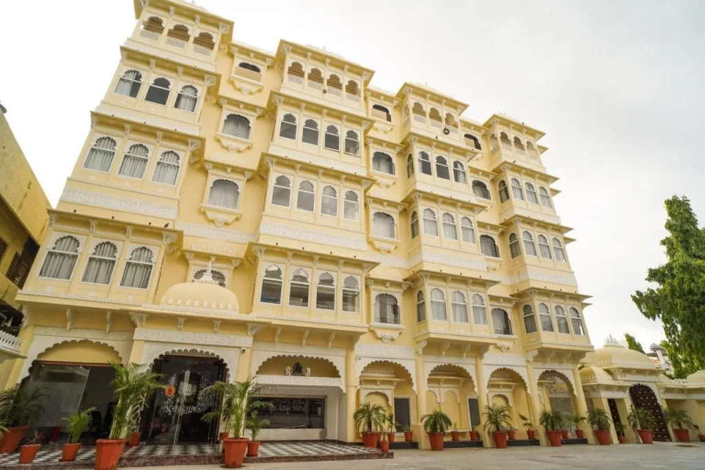 The Amar Mahal luxury boutique hotel near Fateh Sagar Lake Udaipur