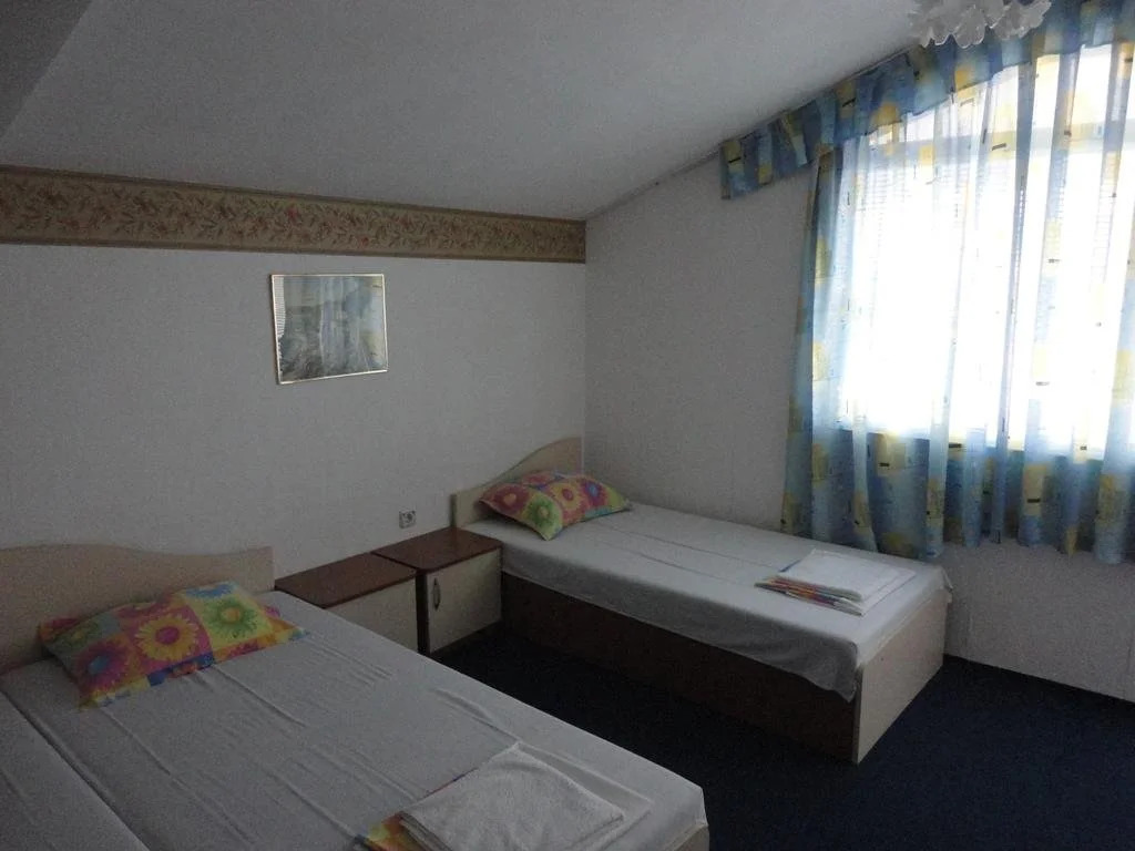 Guest Rooms Casa Luba