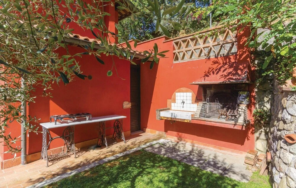 Beautiful Home In Camaiore Lu