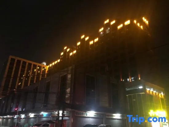 Ji Hotel