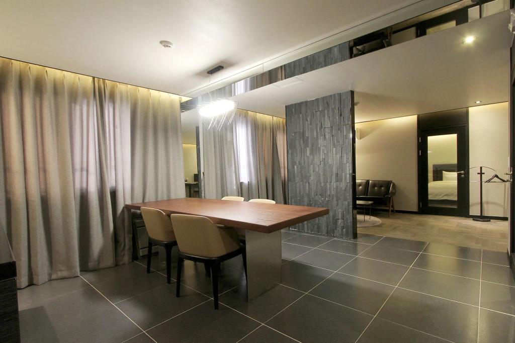 To Heaven Hotel Nampo