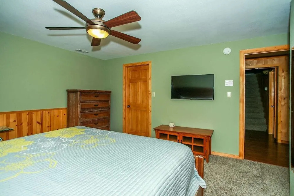 Endless Views - 3 Br Home