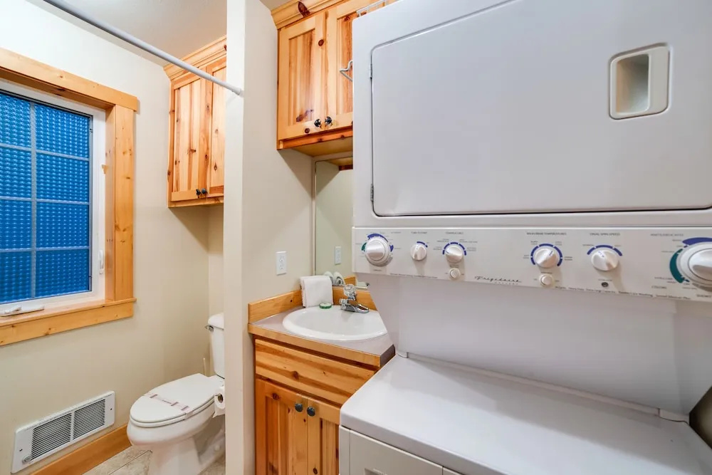 34SL - Hot Tub - BBQ - Ping Pong Table - Sleeps 8