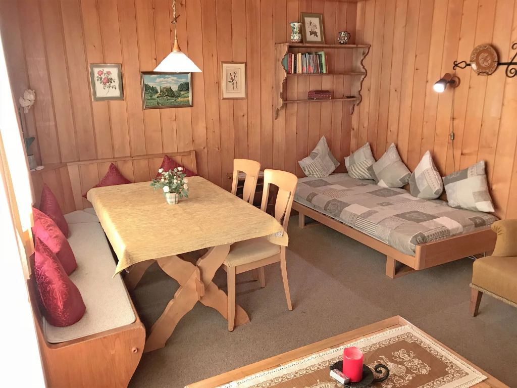 Apartment Chalet Spassvogel by Interhome