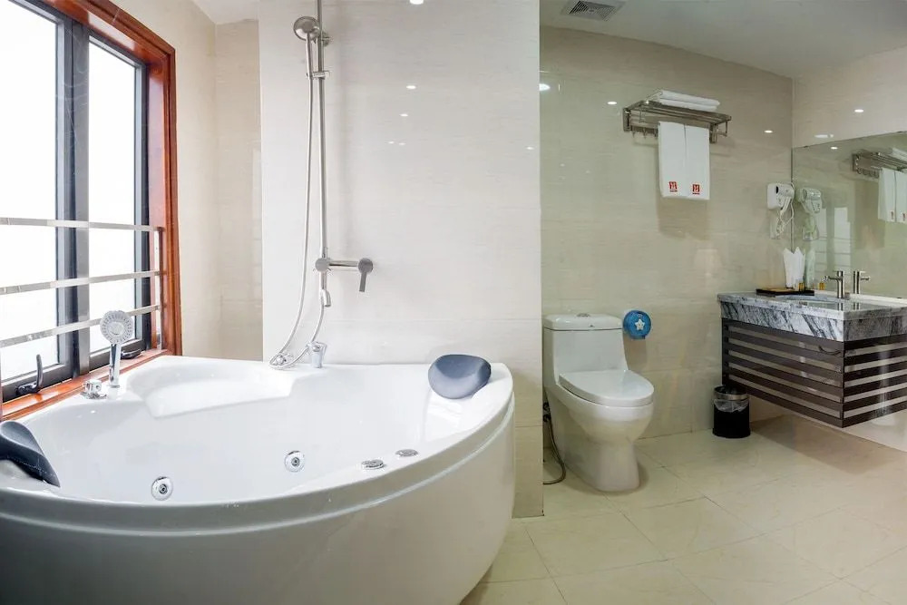 Thai Son Luxury Hotel